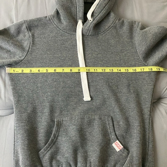 🌸 EUC Women’s sweater - Picture 5 of 5